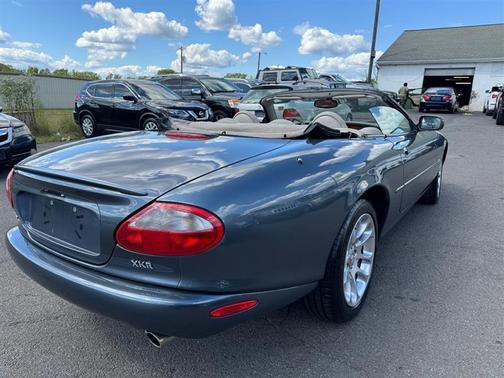 2000 Jaguar XKR 