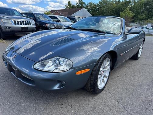 2000 Jaguar XKR 