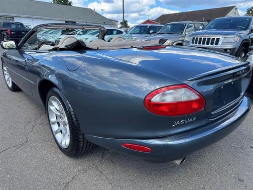 2000 Jaguar XKR 