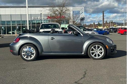 2019 Volkswagen Beetle 2.0T SE