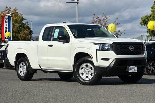 2024 Nissan Frontier S