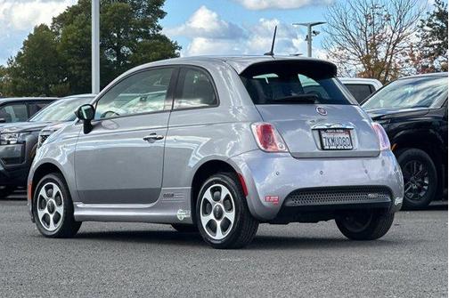 2015 FIAT 500e Battery Electric