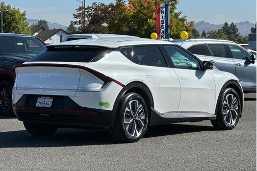 2023 Kia EV6 Light