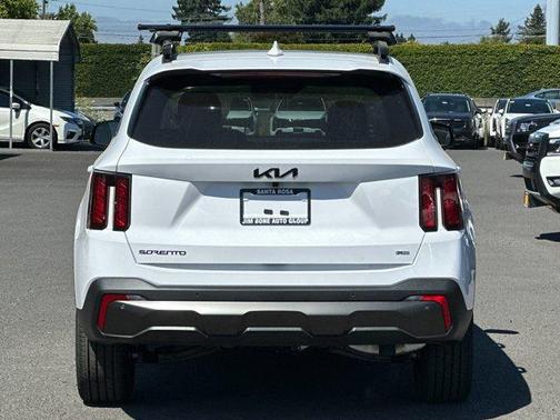 2025 Kia Sorento X-Line EX