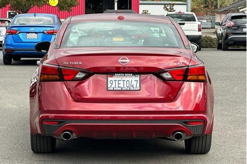 2025 Nissan Altima SL