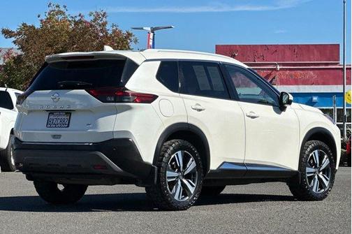 2021 Nissan Rogue SL