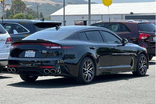 2022 Kia Stinger GT-Line