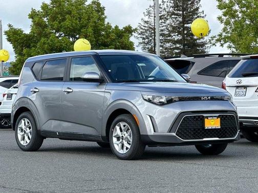 2025 Kia Soul S