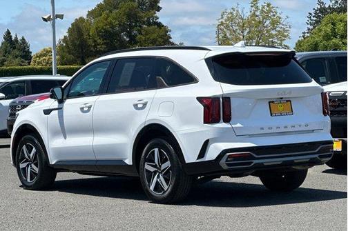 2022 Kia Sorento S