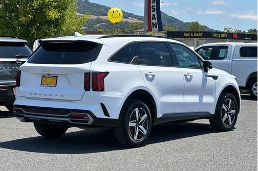 2022 Kia Sorento S