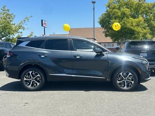 2025 Kia Sportage Hybrid EX