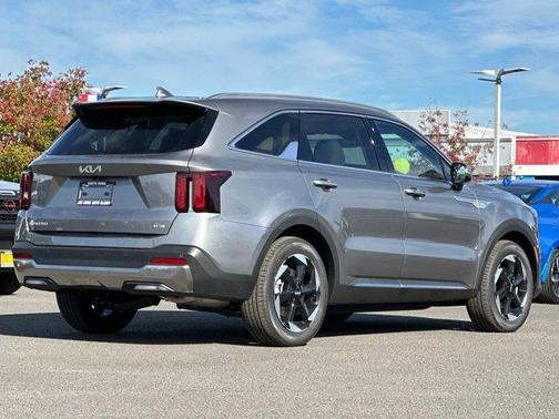 2026 Kia Sorento Hybrid EX