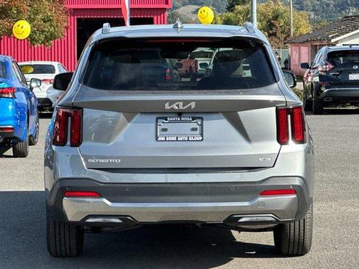 2026 Kia Sorento Hybrid EX