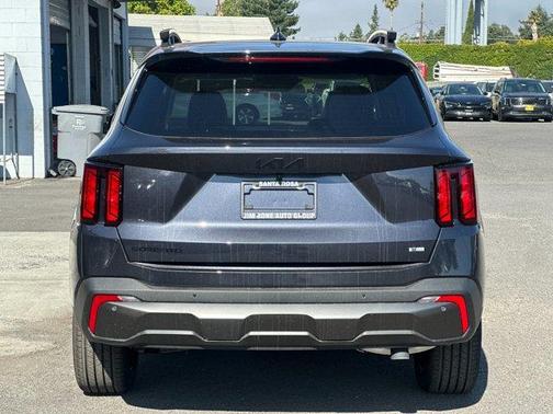 2025 Kia Sorento X-Line EX