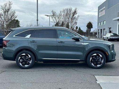 2026 Kia Sorento Hybrid EX