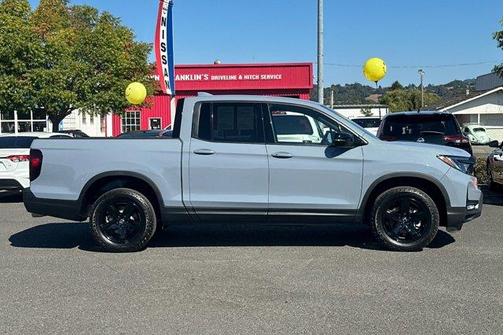 2023 Honda Ridgeline Black Edition