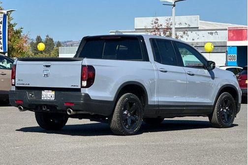 2023 Honda Ridgeline Black Edition