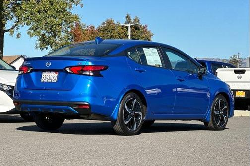 2024 Nissan Versa 1.6 SR