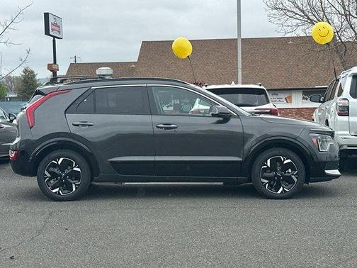 2025 Kia Niro EV Wave