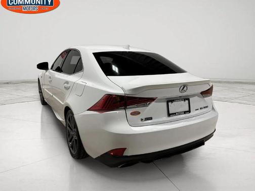 2018 Lexus IS 300 Base