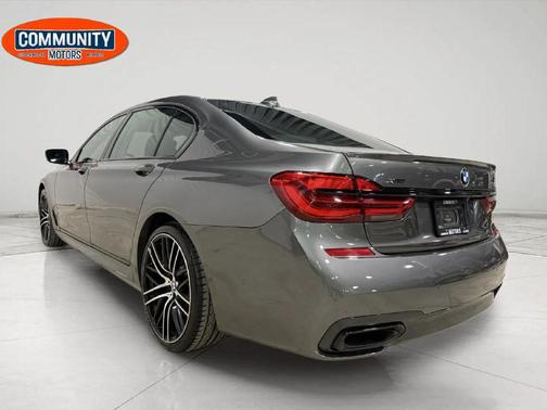 2019 BMW 750 i xDrive