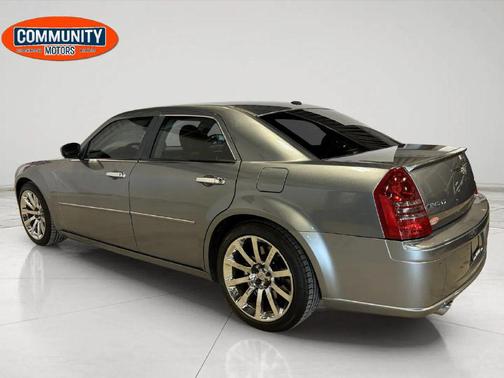 2006 Chrysler 300 SRT8