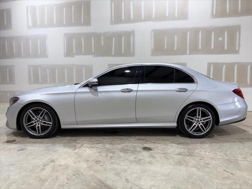 2019 Mercedes-Benz E-Class E 300