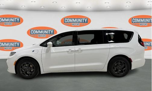 2022 Chrysler Pacifica Hybrid Touring L