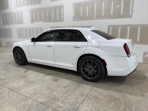 2017 Chrysler 300 S
