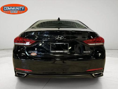 BLACK 2016 Hyundai Genesis 3.8