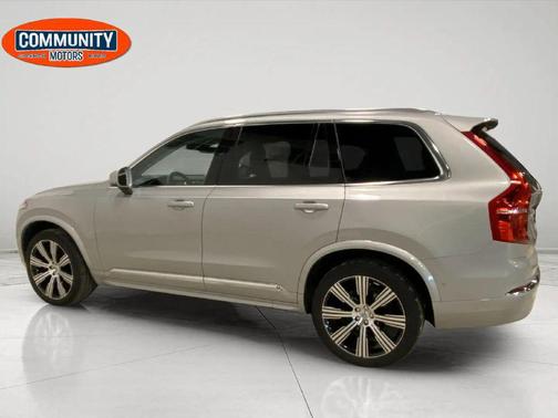2023 Volvo XC90 B6 ULTIMATE BRIGHT THEME 6P