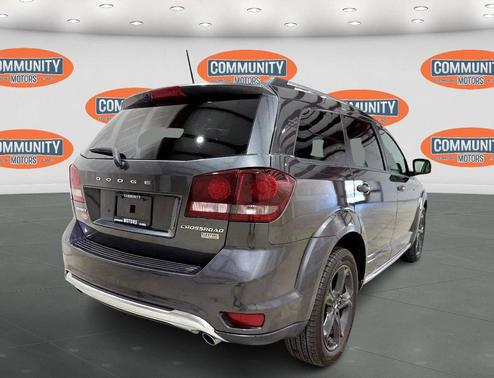2019 Dodge Journey Crossroad
