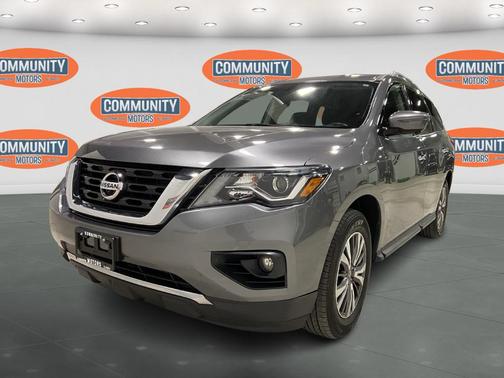2018 Nissan Pathfinder SL