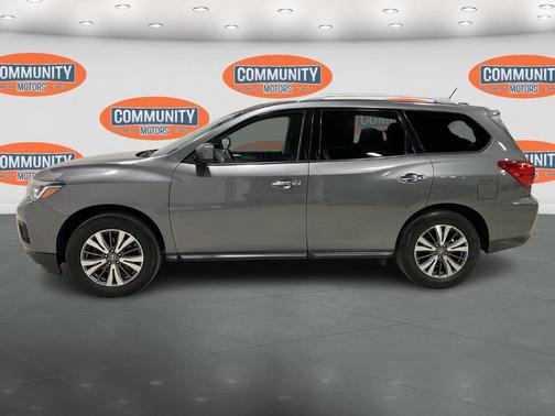 2018 Nissan Pathfinder SL