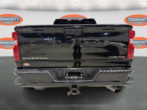 2024 Chevrolet Silverado 2500 Custom