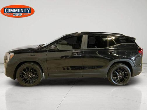 BLACK 2023 GMC Terrain SLE