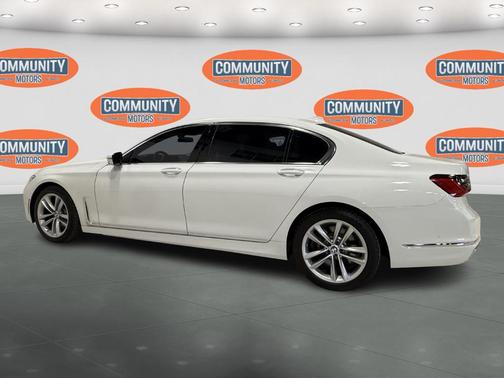 2020 BMW 750 i xDrive