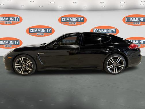 2014 Porsche Panamera 4