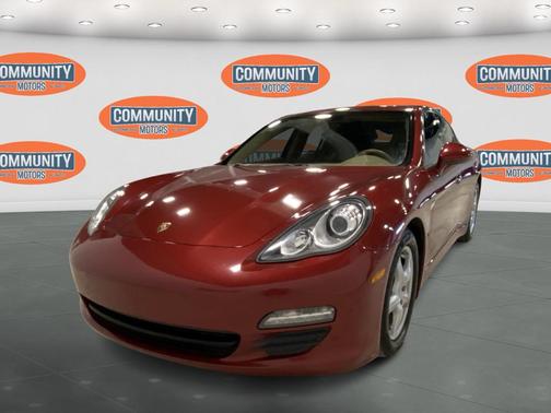 2011 Porsche Panamera 4
