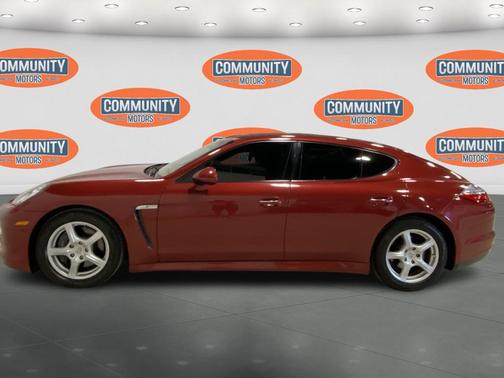 2011 Porsche Panamera 4