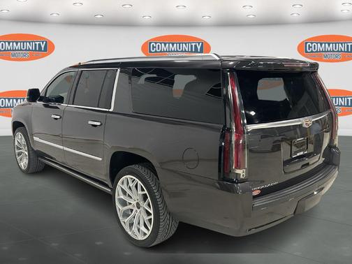 2016 Cadillac Escalade ESV Platinum