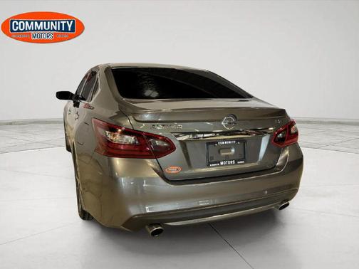 GRAY 2016 Nissan Altima 2.5 SR