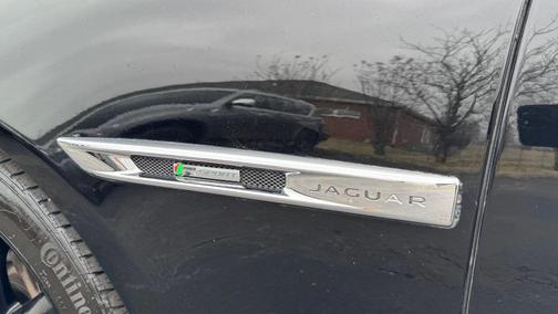 2016 Jaguar XJ XJ R-Sport