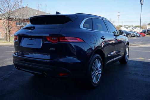 2018 Jaguar F-PACE 25t Prestige