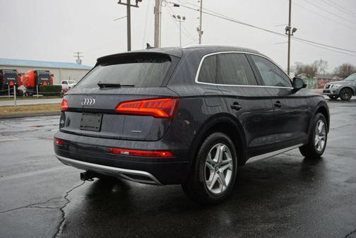 2019 Audi Q5 45 Premium
