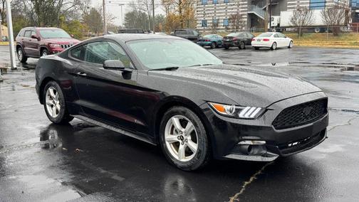 2017 Ford Mustang V6