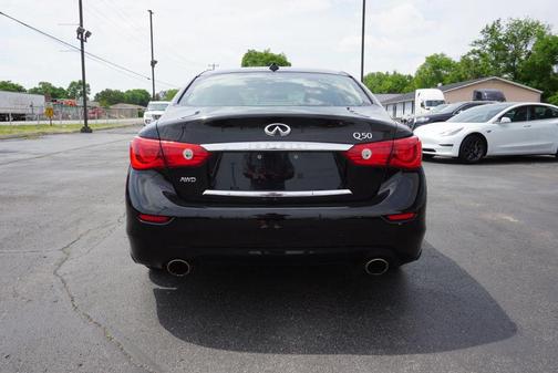Black 2014 INFINITI Q50 Base