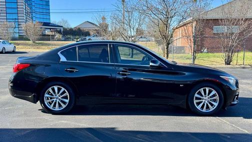 2014 INFINITI Q50 Premium