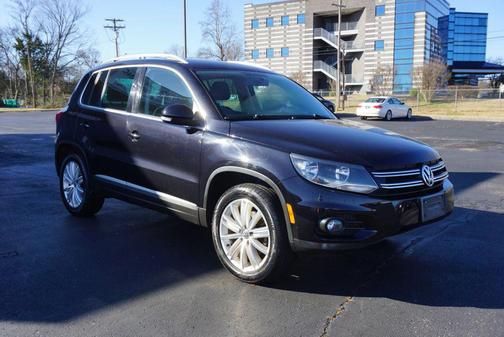 2012 Volkswagen Tiguan 2.0T SE 4MOTION