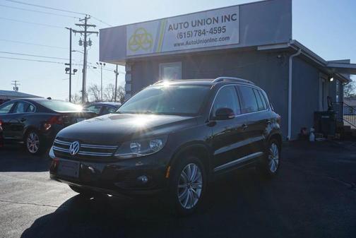 2012 Volkswagen Tiguan 2.0T SE 4MOTION